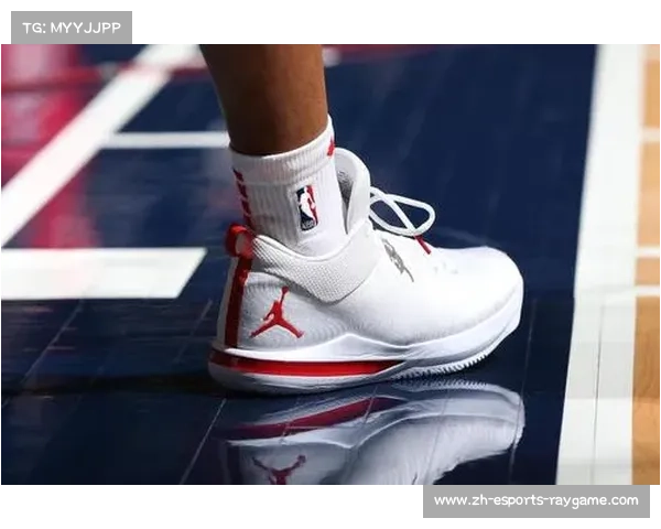 活塞主场惜败骑士 阵容乏力末节崩盘痛失胜机